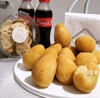 Salgadinhos da Dinha